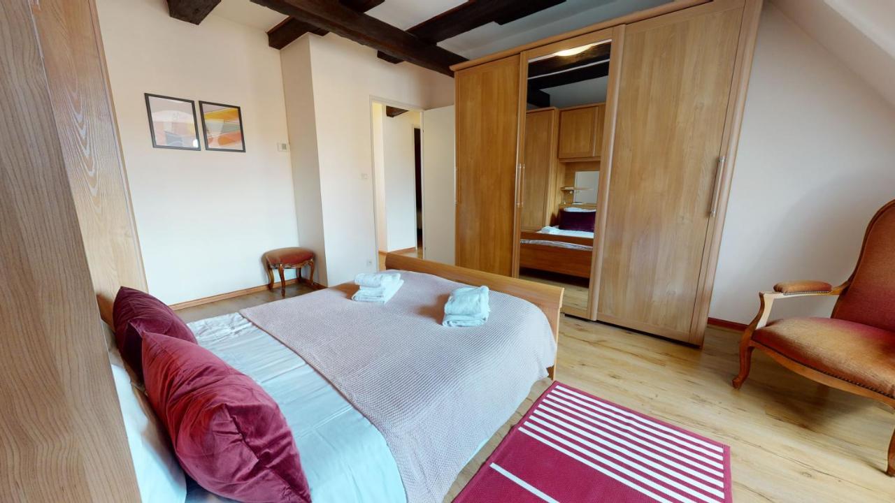 Ferienwohnung Aux Bijoux De Colmar - Le Saphir - 1 Parking Gratuit Exterior foto